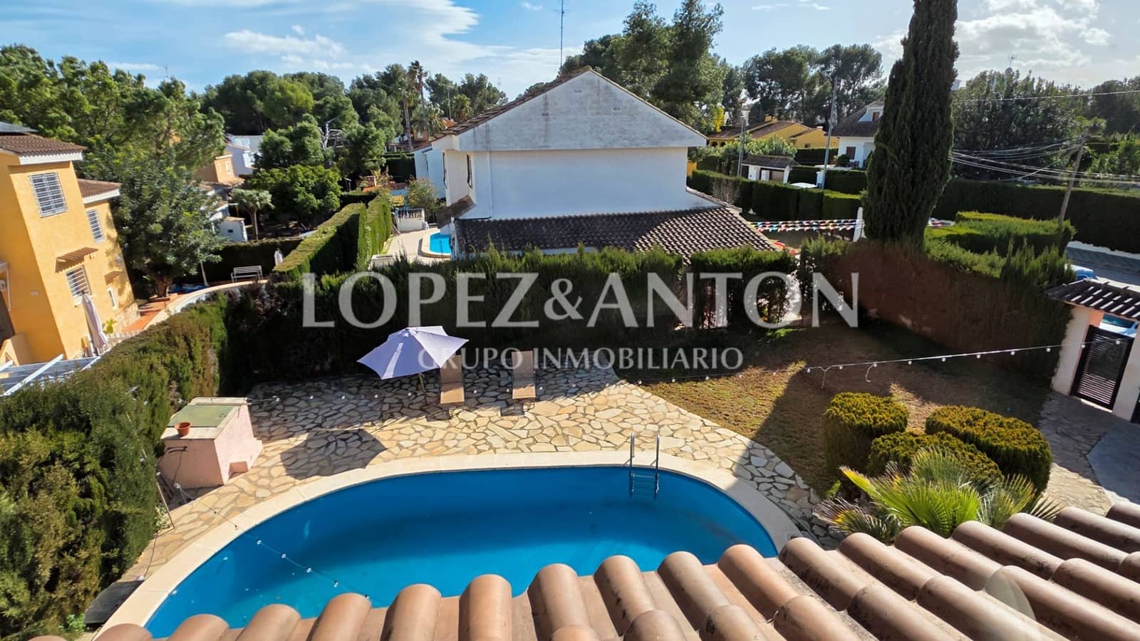 5 bedroom Villa for sale in L'Eliana with pool garage - € 875,000 (Ref: 9590615)