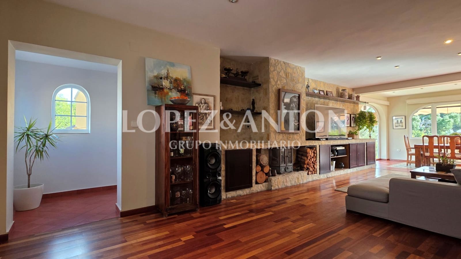 5 bedroom Villa for sale in L'Eliana with pool garage - € 875,000 (Ref: 9590615)