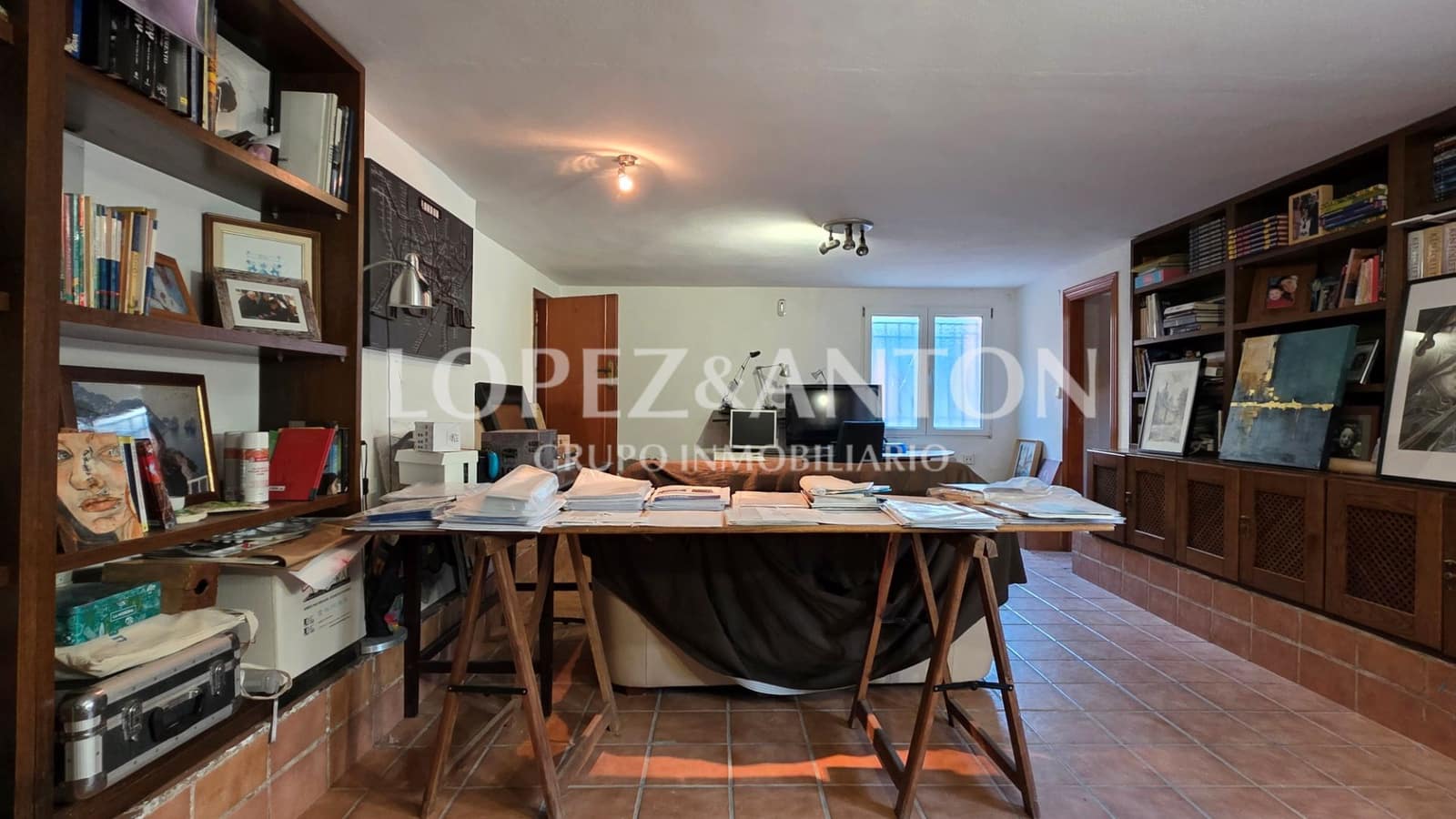 5 bedroom Villa for sale in L'Eliana with pool garage - € 875,000 (Ref: 9590615)