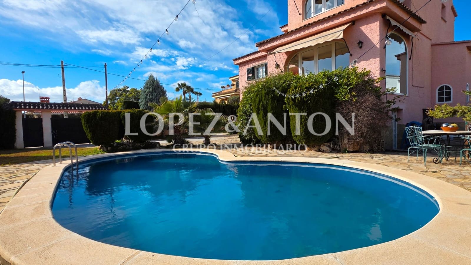 5 bedroom Villa for sale in L'Eliana with pool garage - € 875,000 (Ref: 9590615)