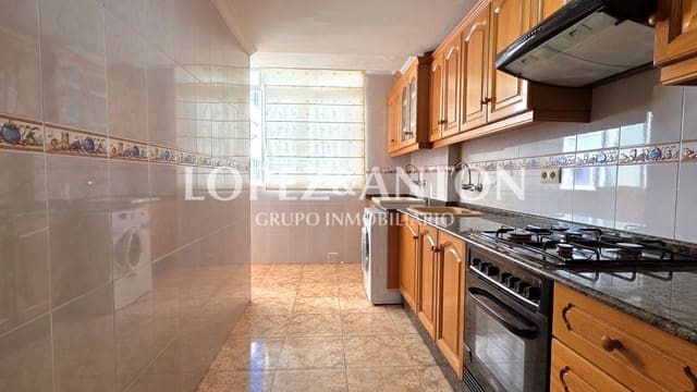 3 slaapkamer Flat te koop in L'Eliana - € 210.000 (Ref: 9618111)