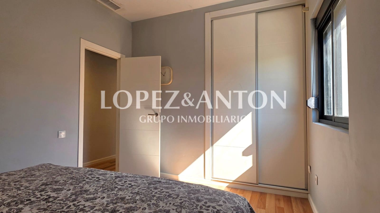 5 slaapkamer Villa te koop in L'Eliana met zwembad garage - € 895.000 (Ref: 9642463)