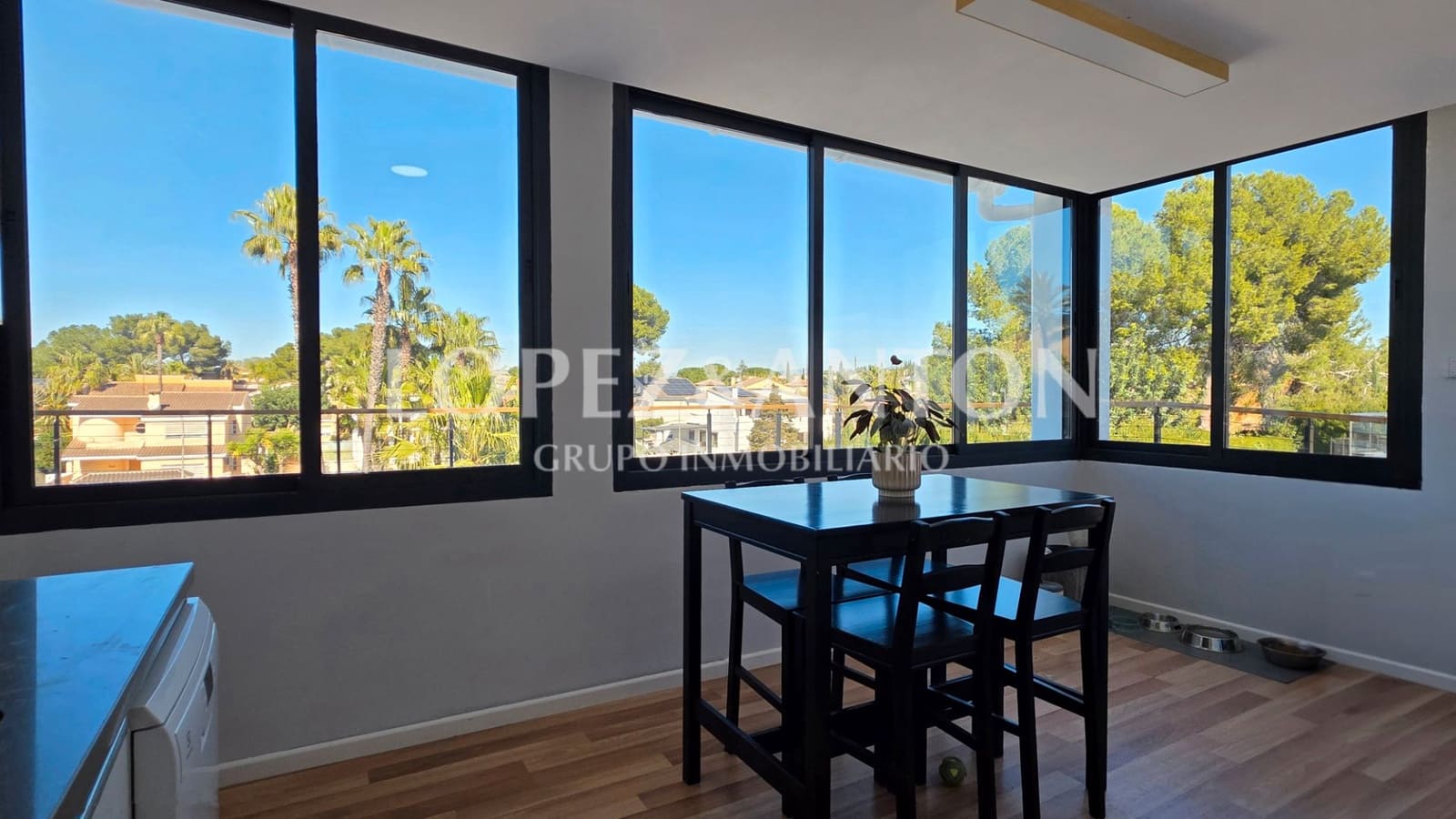 5 slaapkamer Villa te koop in L'Eliana met zwembad garage - € 895.000 (Ref: 9642463)