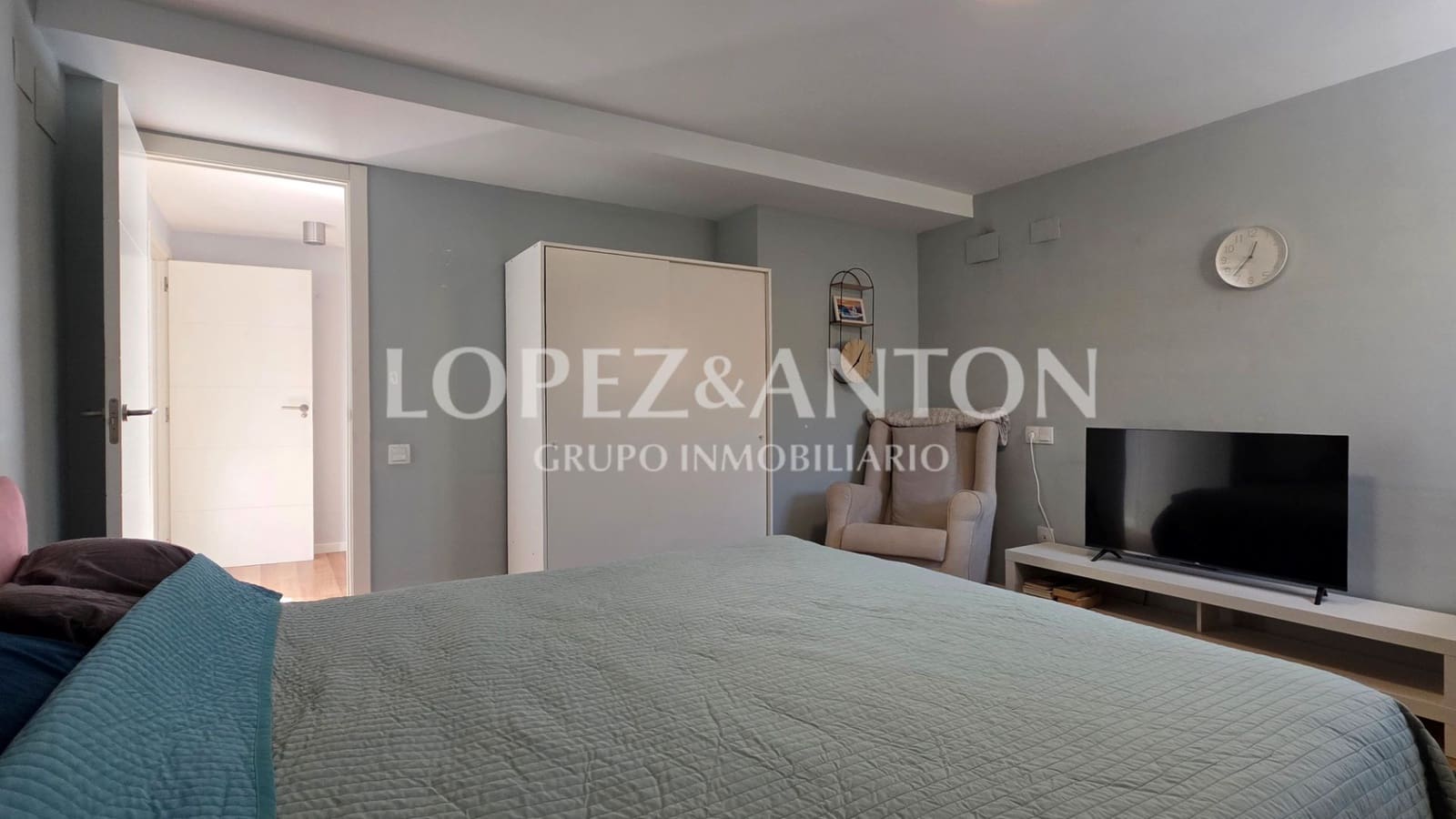 5 slaapkamer Villa te koop in L'Eliana met zwembad garage - € 895.000 (Ref: 9642463)