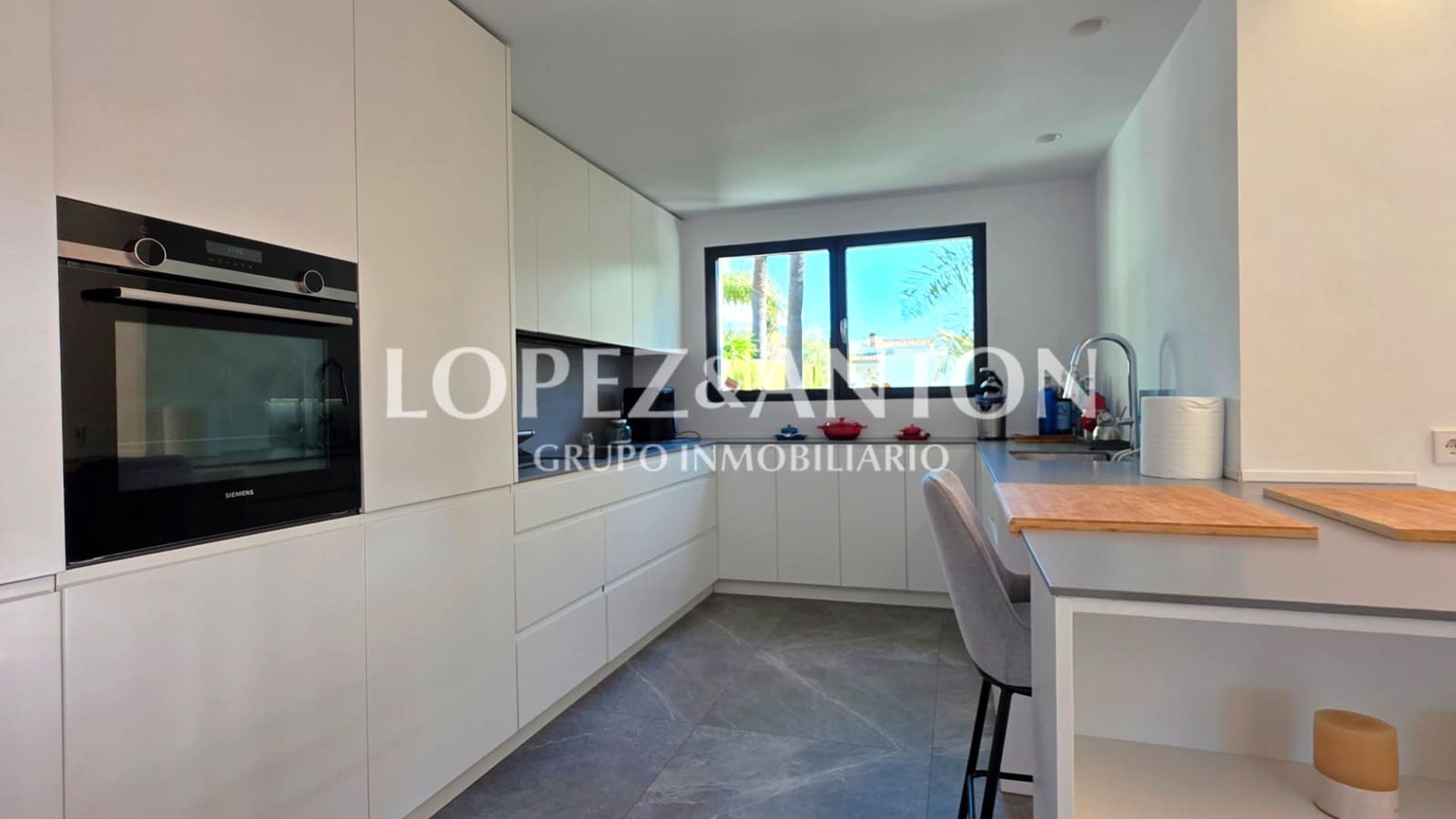 4 chambre Villa/Maison à vendre à L'Eliana avec piscine garage - 790 000 € (Ref: 9684351)