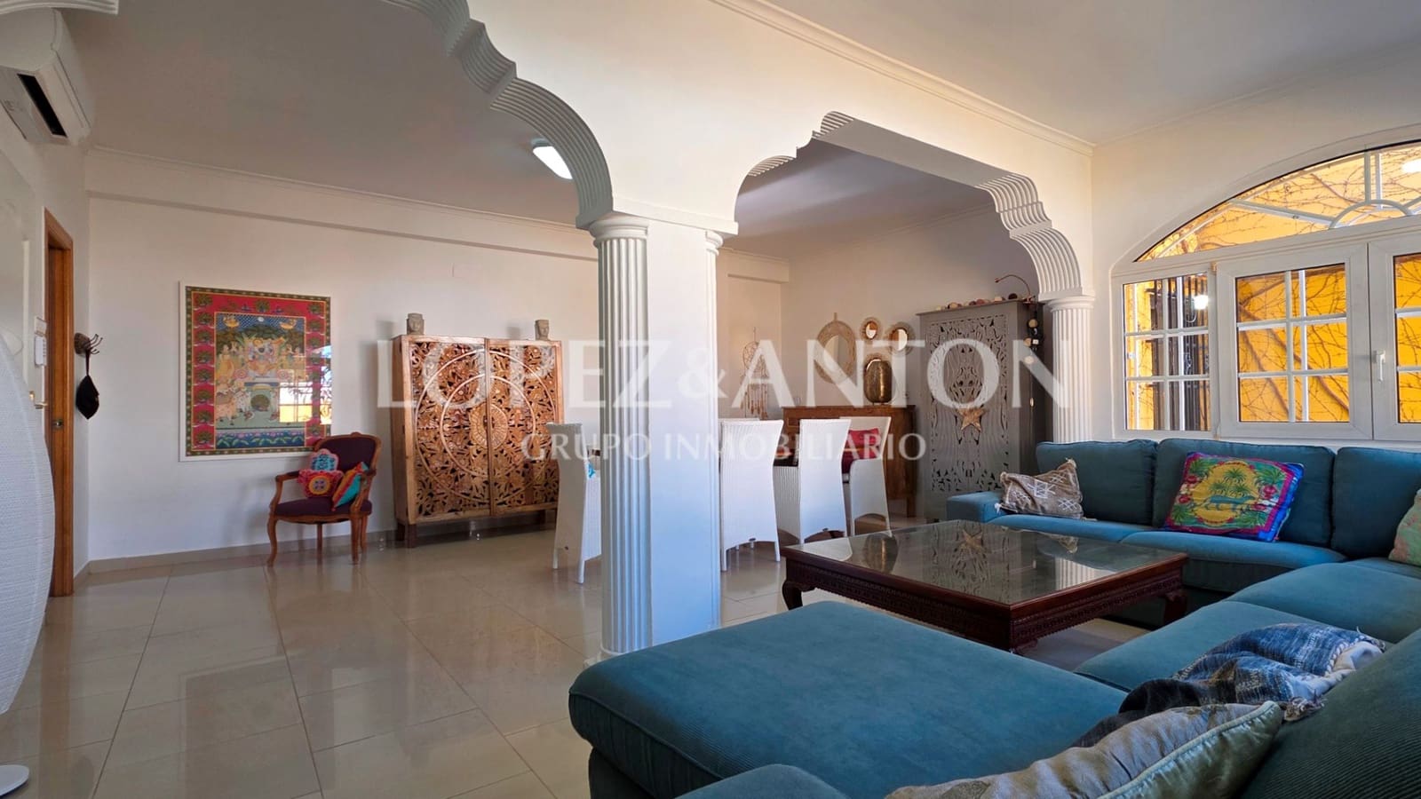 6 soverom Villa til salgs i L'Eliana med svømmebasseng garasje - € 550 000 (Ref: 9684352)