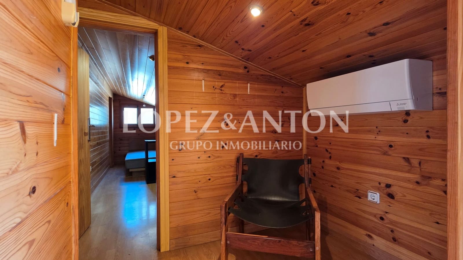 6 soverom Villa til salgs i L'Eliana med svømmebasseng garasje - € 550 000 (Ref: 9684352)