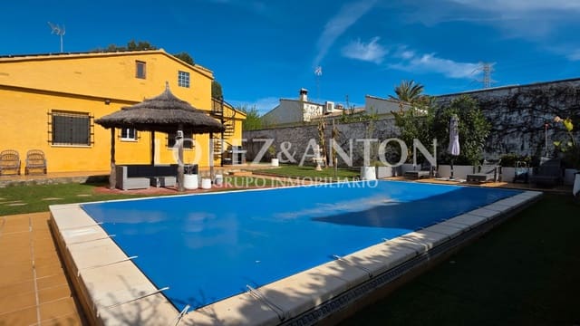 6 soverom Villa til salgs i L'Eliana med svømmebasseng garasje - € 550 000 (Ref: 9684352)