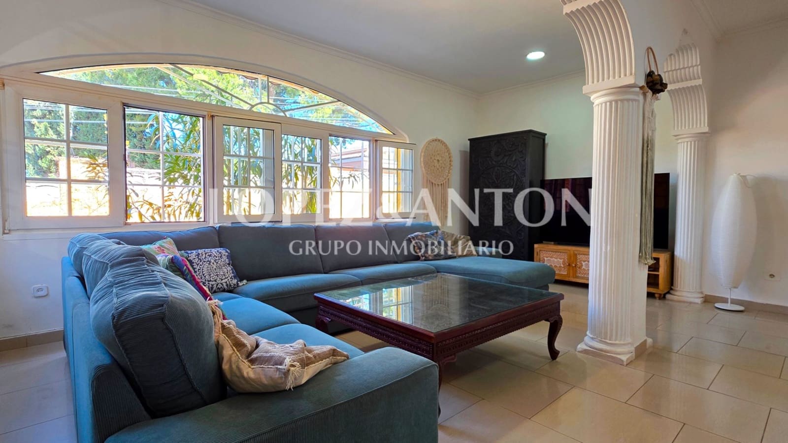 6 soverom Villa til salgs i L'Eliana med svømmebasseng garasje - € 550 000 (Ref: 9684352)