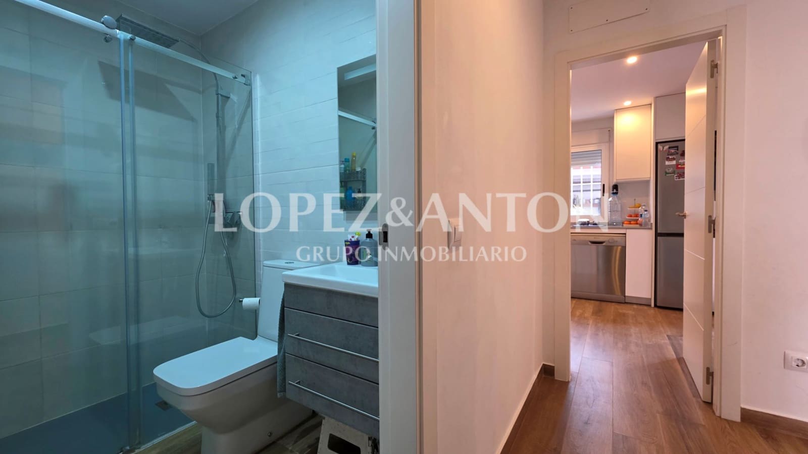 4 makuuhuone Paritalo myytävänä paikassa L'Eliana mukana uima-altaan 
autotalli - 460 000 € (Ref: 9713530)