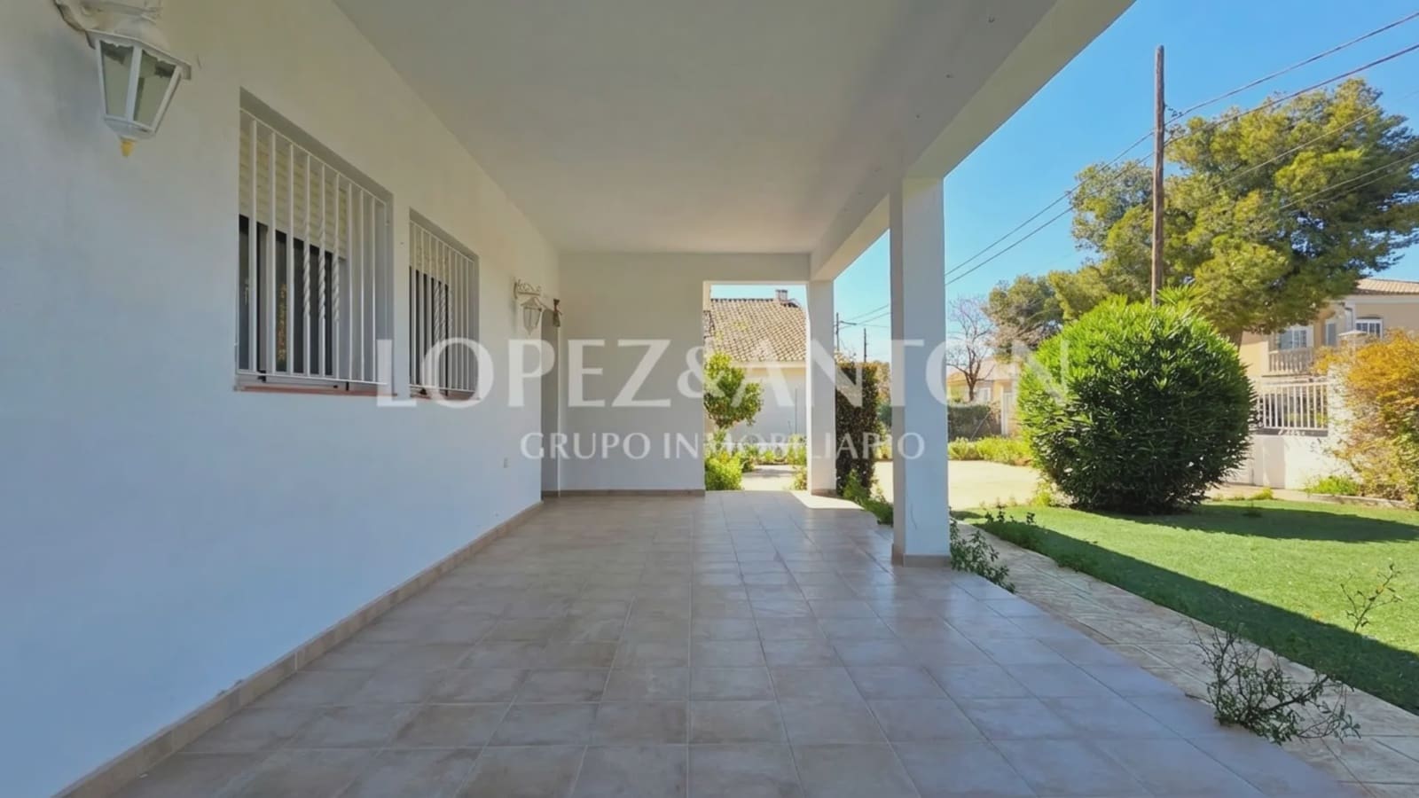 3 quarto Moradia para venda em Paterna com garagem - 450 000 € (Ref: 9720477)