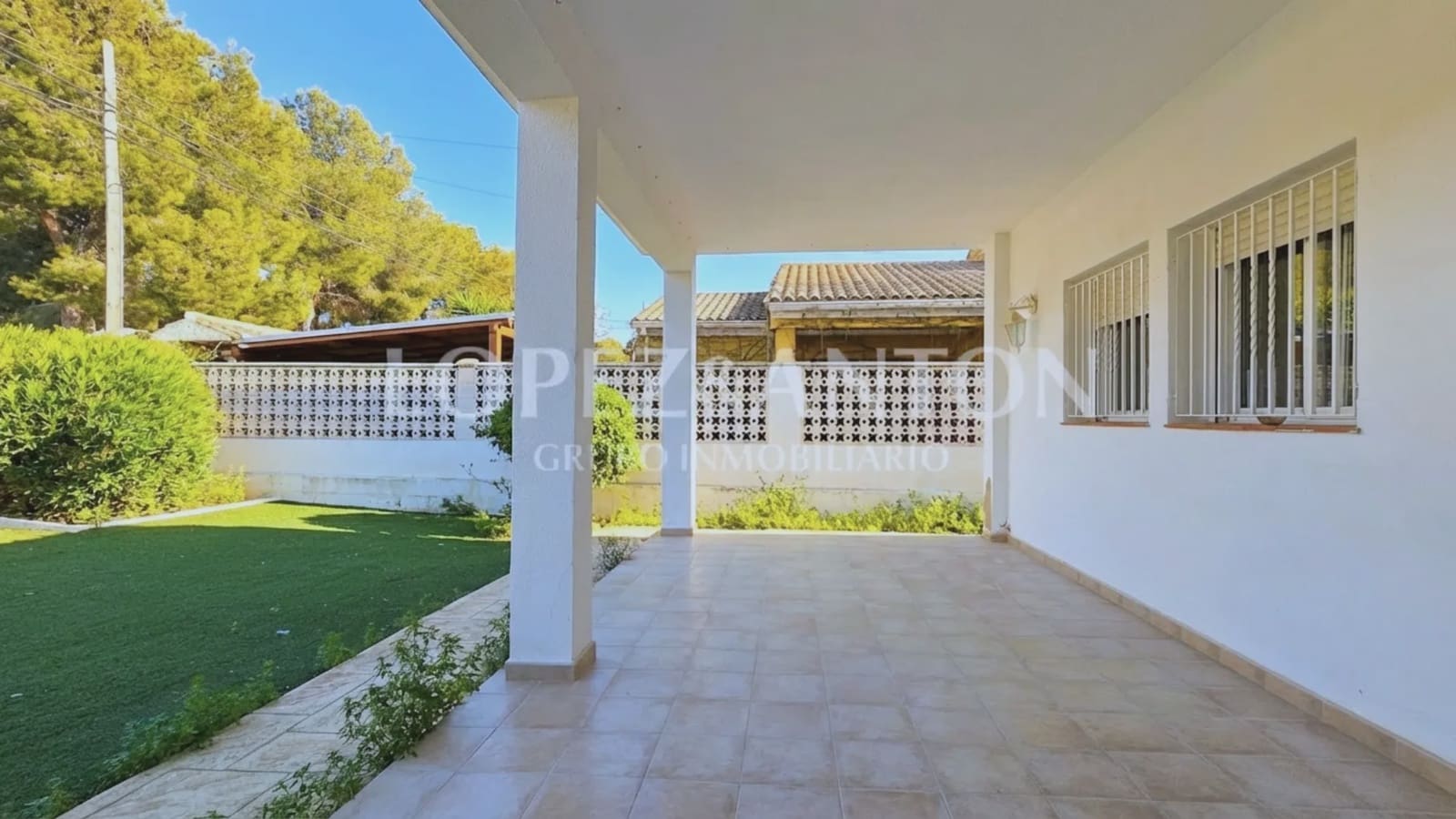 3 quarto Moradia para venda em Paterna com garagem - 450 000 € (Ref: 9720477)