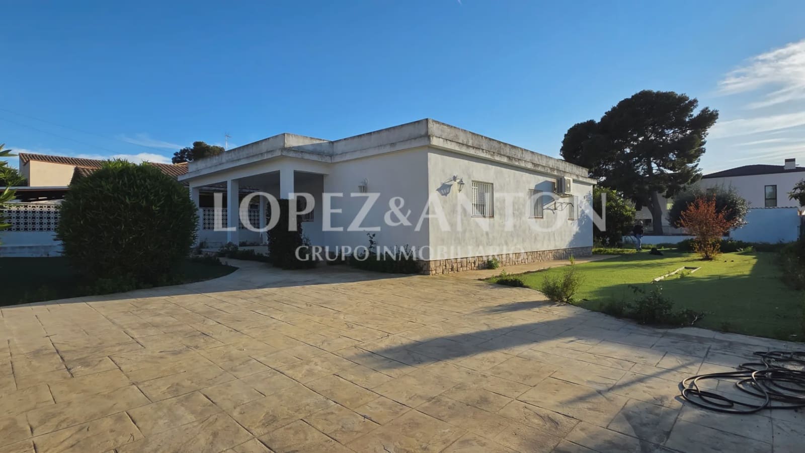 3 quarto Moradia para venda em Paterna com garagem - 450 000 € (Ref: 9720477)