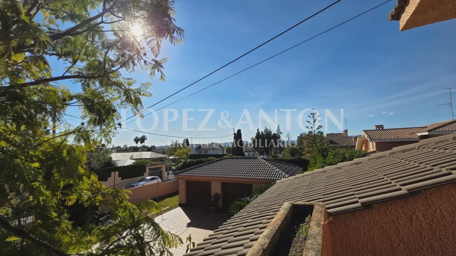 6 bedroom Villa for sale in La Pobla de Vallbona with pool garage - € 725,000 (Ref: 9733420)