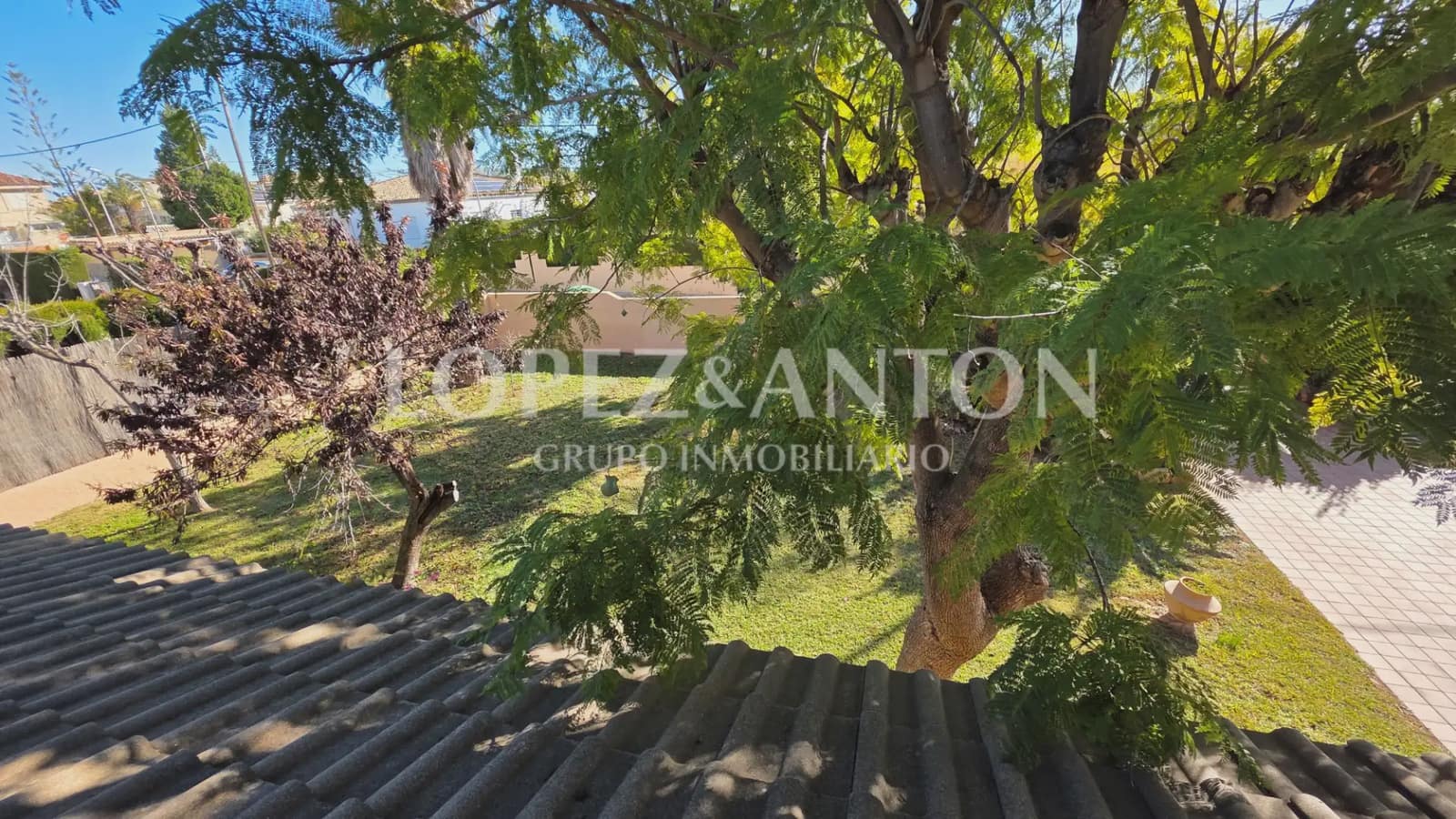 6 bedroom Villa for sale in La Pobla de Vallbona with pool garage - € 725,000 (Ref: 9733420)