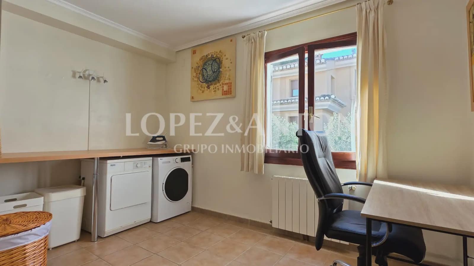 6 sovrum Villa till salu i L'Eliana med pool garage - 900 000 € (Ref: 9751099)