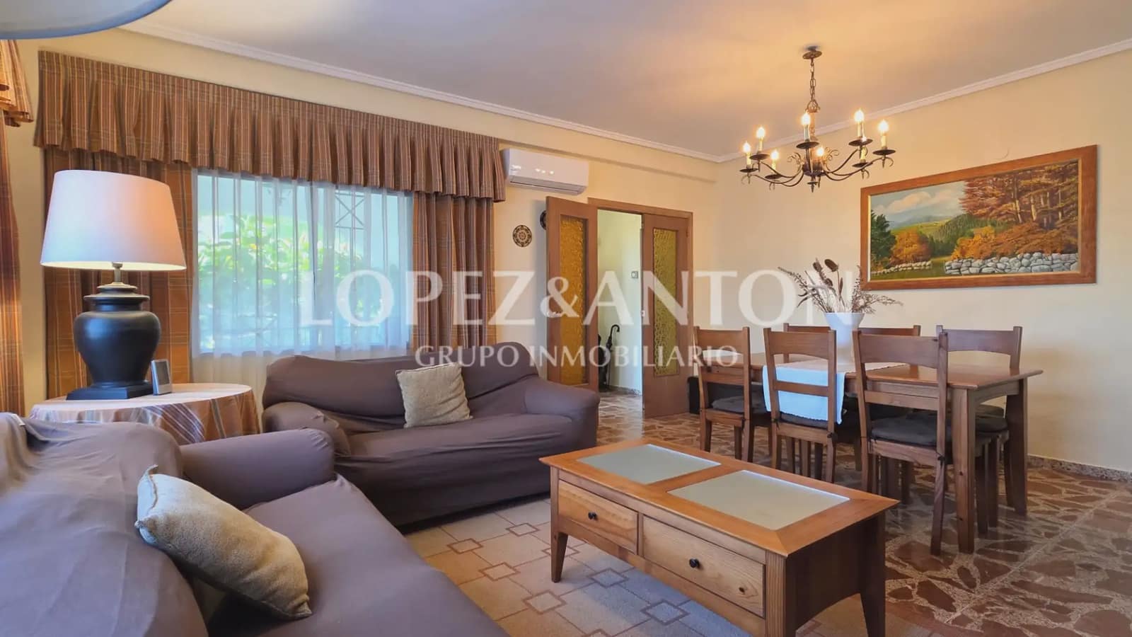 7 soverom Villa til salgs i L'Eliana med svømmebasseng garasje - € 585 000 (Ref: 9810843)