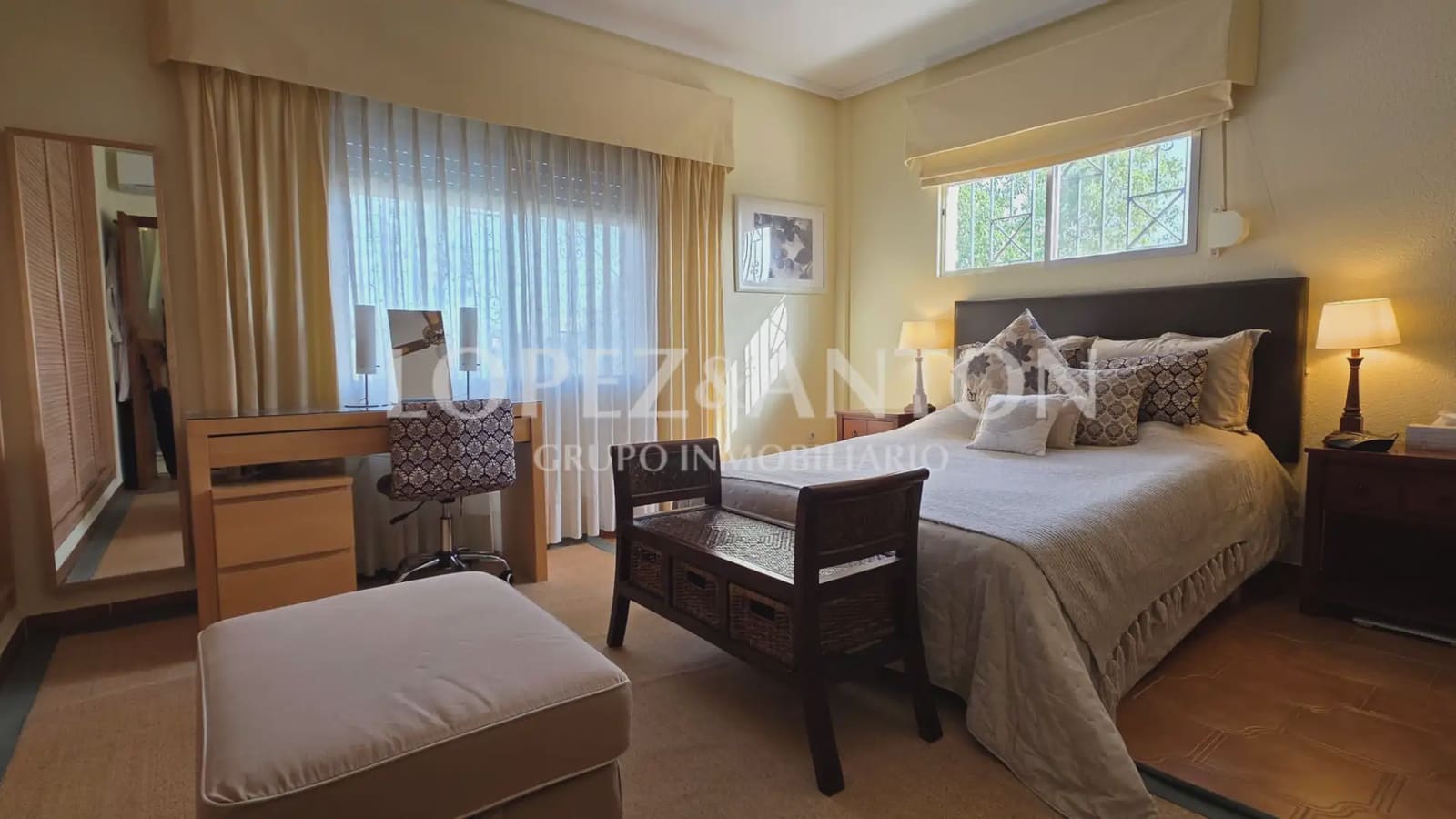 7 soverom Villa til salgs i L'Eliana med svømmebasseng garasje - € 585 000 (Ref: 9810843)