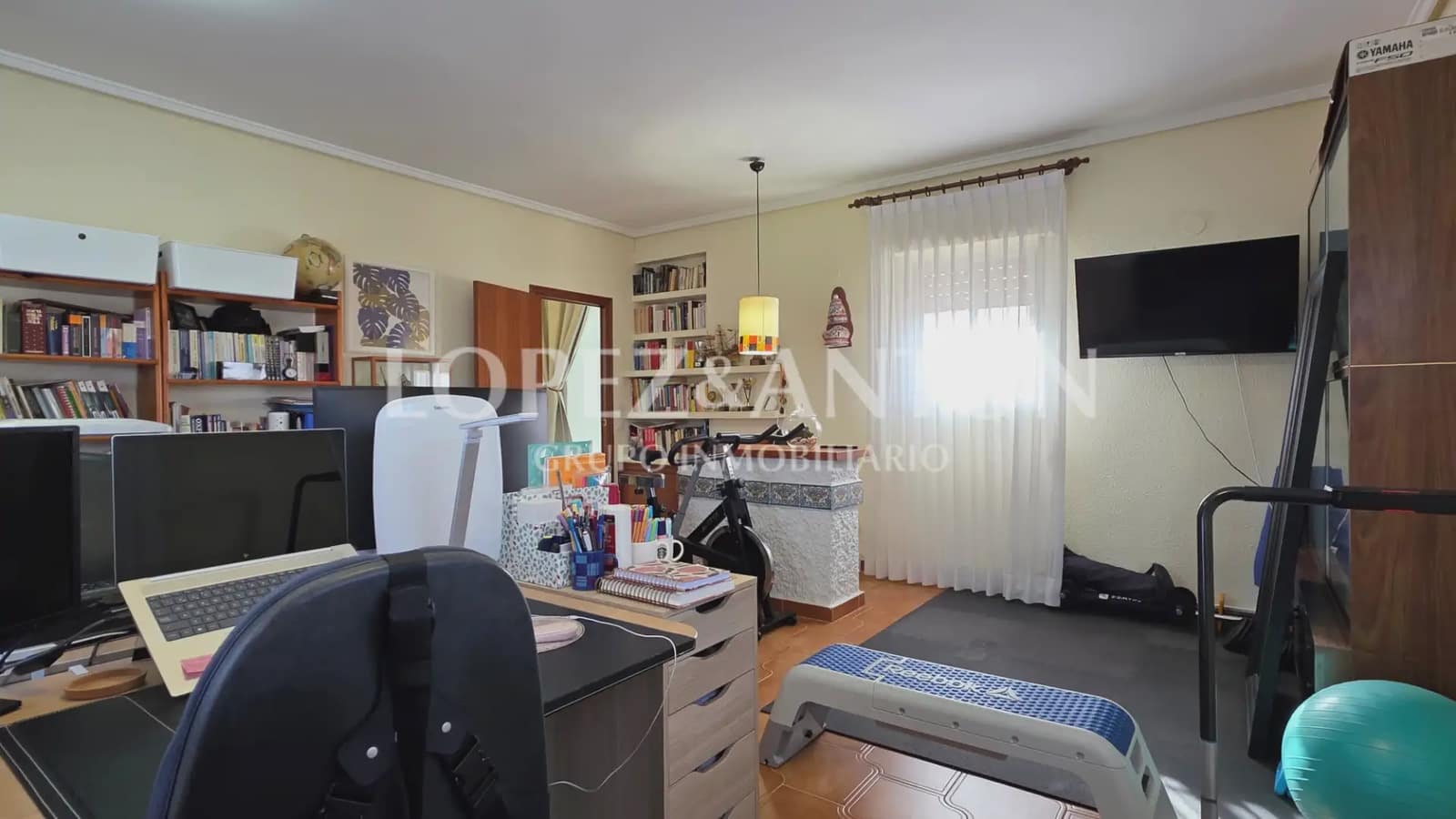 7 soverom Villa til salgs i L'Eliana med svømmebasseng garasje - € 585 000 (Ref: 9810843)