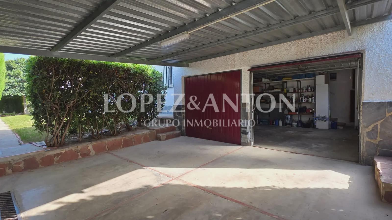 7 soverom Villa til salgs i L'Eliana med svømmebasseng garasje - € 585 000 (Ref: 9810843)