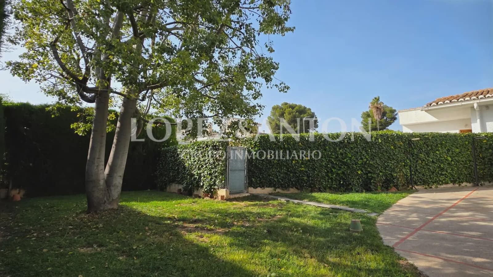 7 soverom Villa til salgs i L'Eliana med svømmebasseng garasje - € 585 000 (Ref: 9810843)