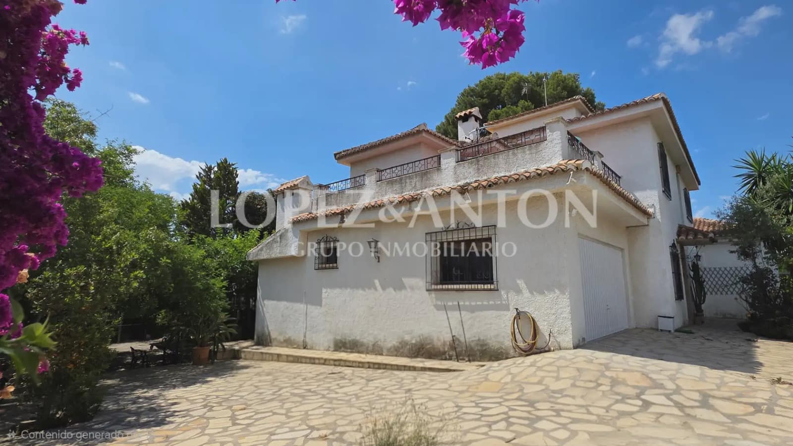 6 bedroom Villa for sale in Paterna with pool garage - € 890,000 (Ref: 9835000)