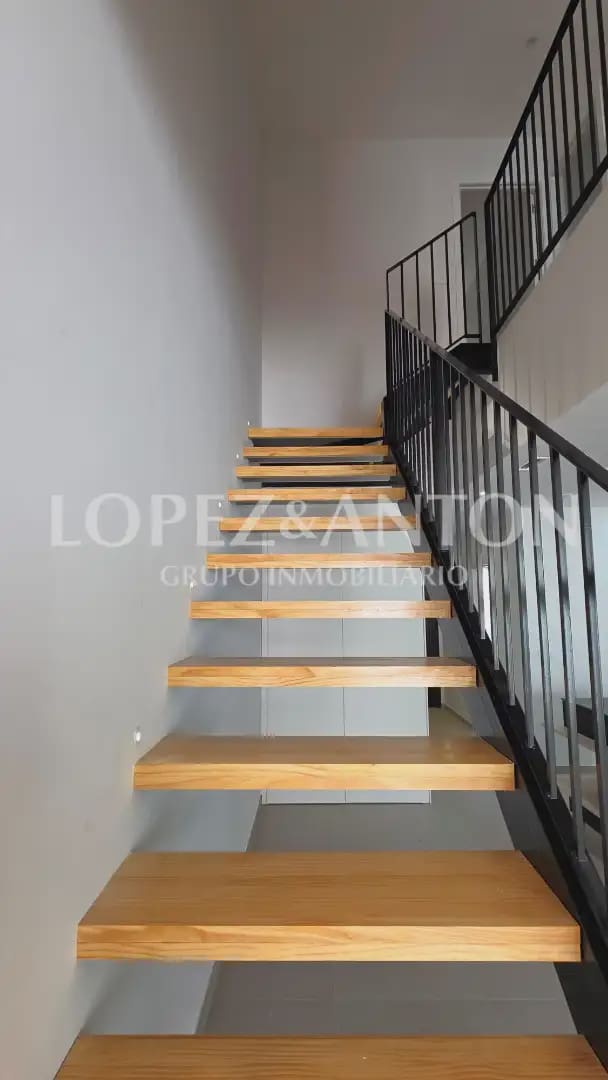 4 quarto Casa em Banda para venda em Benaguasil com piscina - 450 000 € (Ref: 9872800)