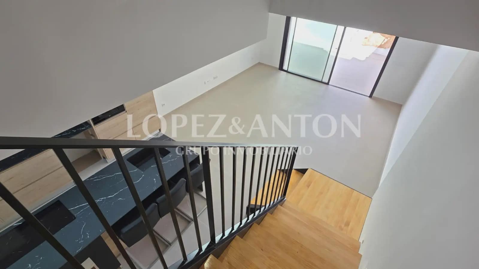 4 quarto Casa em Banda para venda em Benaguasil com piscina - 450 000 € (Ref: 9872800)