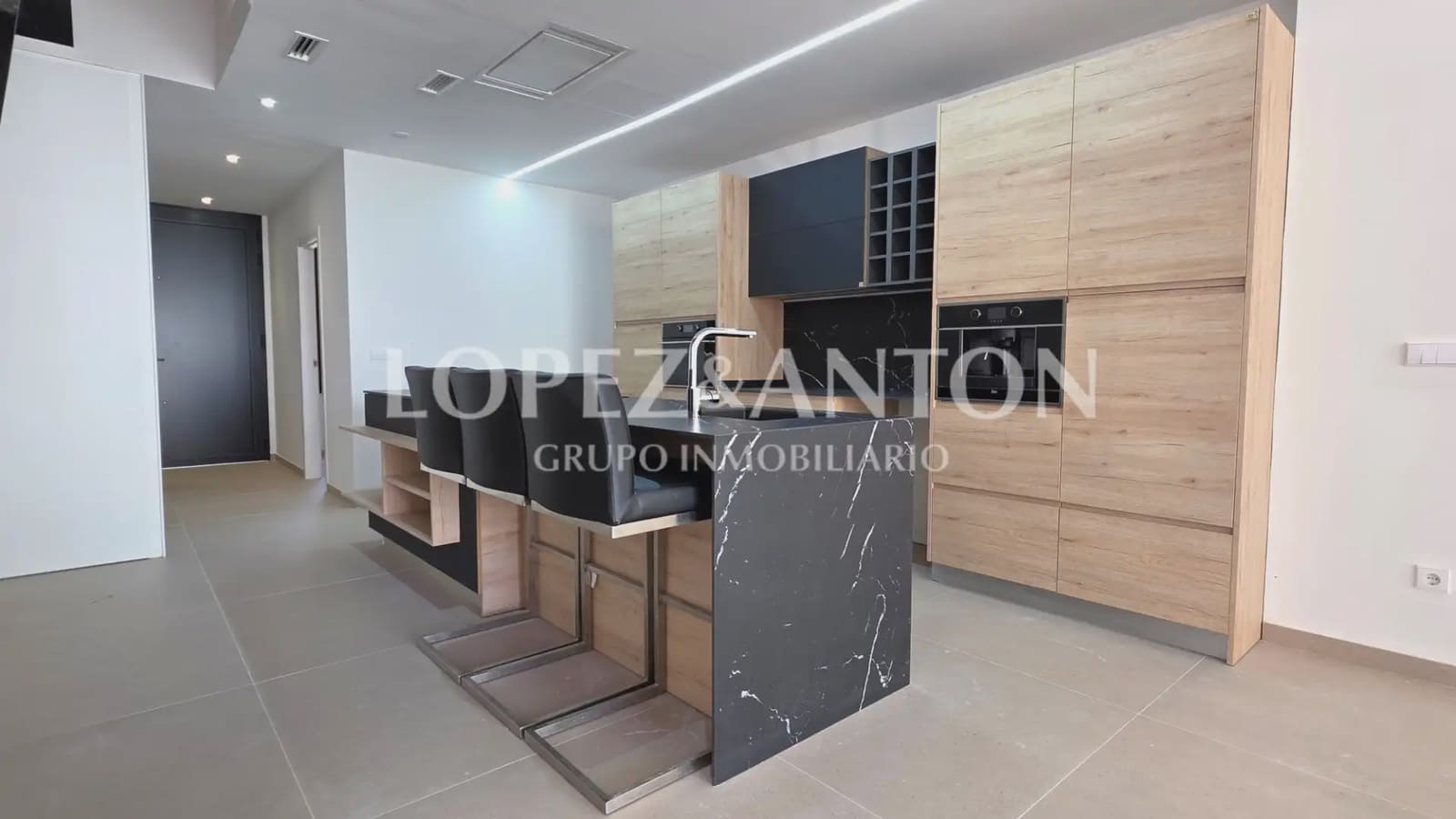 4 quarto Casa em Banda para venda em Benaguasil com piscina - 450 000 € (Ref: 9872800)