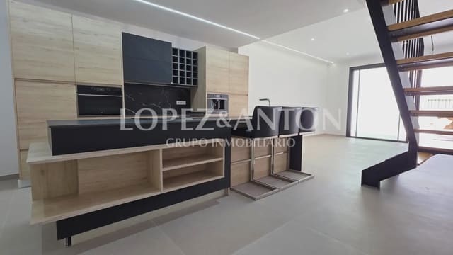 4 quarto Casa em Banda para venda em Benaguasil com piscina - 450 000 € (Ref: 9872800)