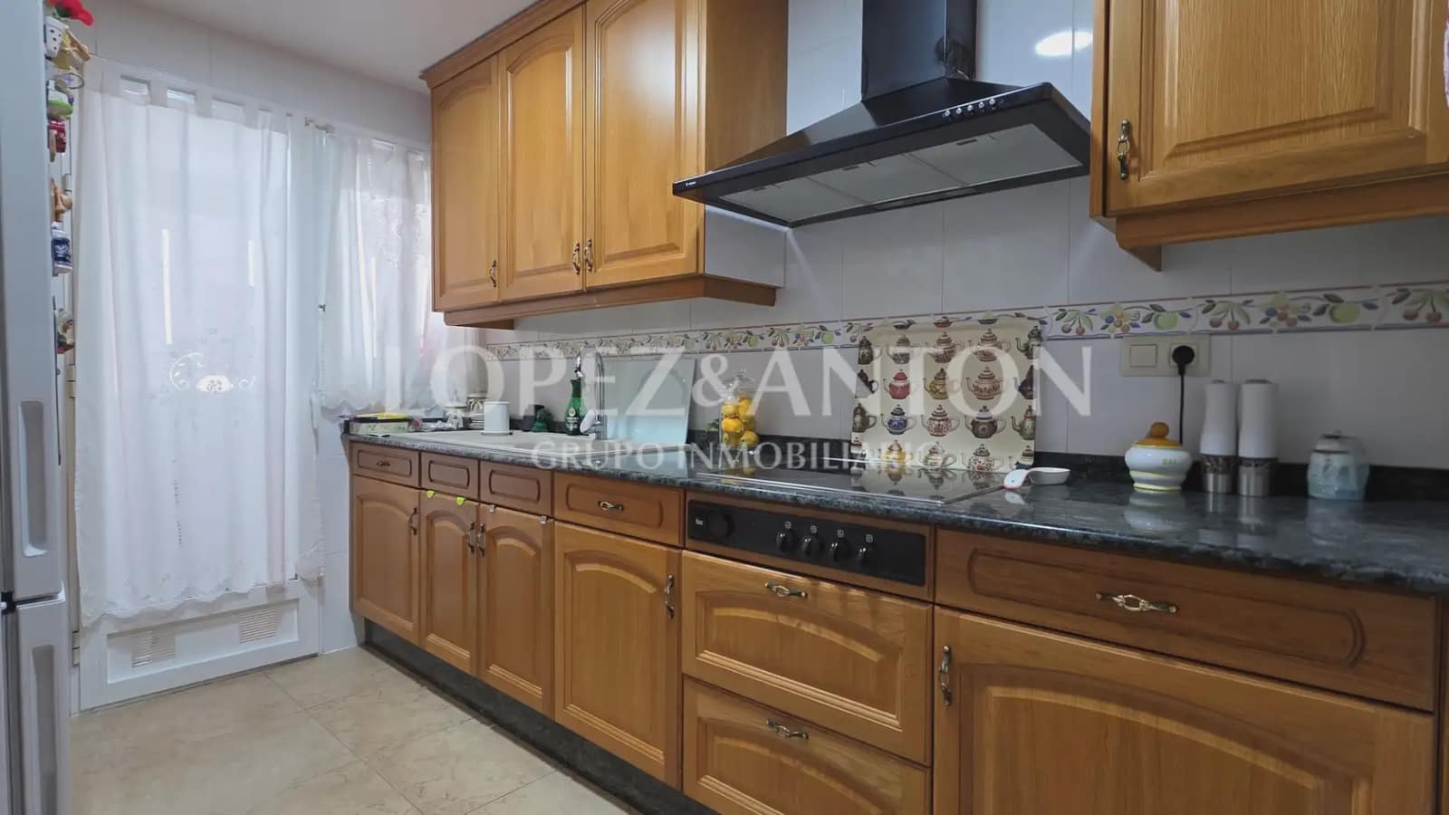 3 slaapkamer Flat te koop in L'Eliana - € 315.000 (Ref: 9889584)