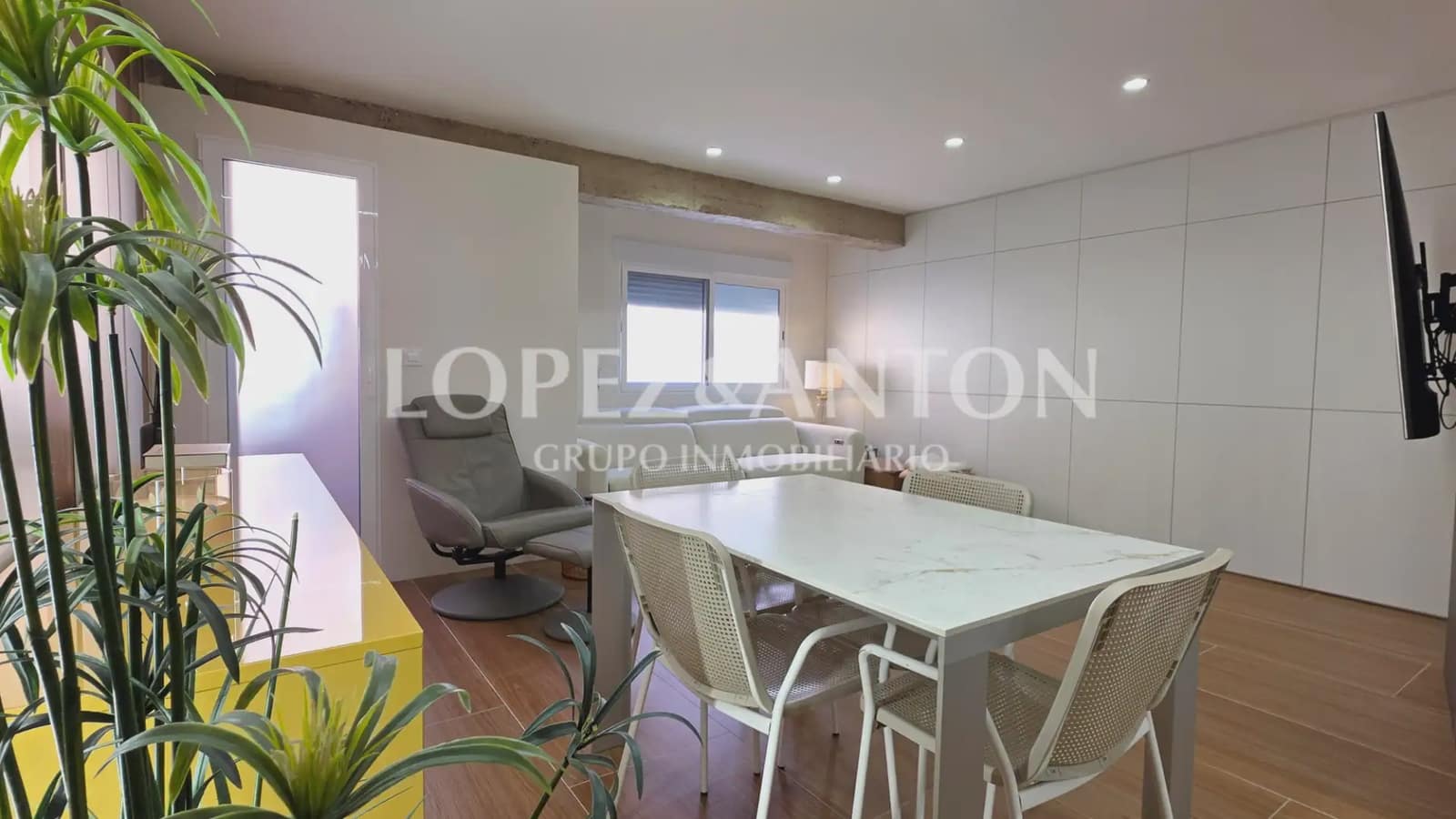 3 slaapkamer Flat te koop in L'Eliana - € 297.000 (Ref: 9889585)