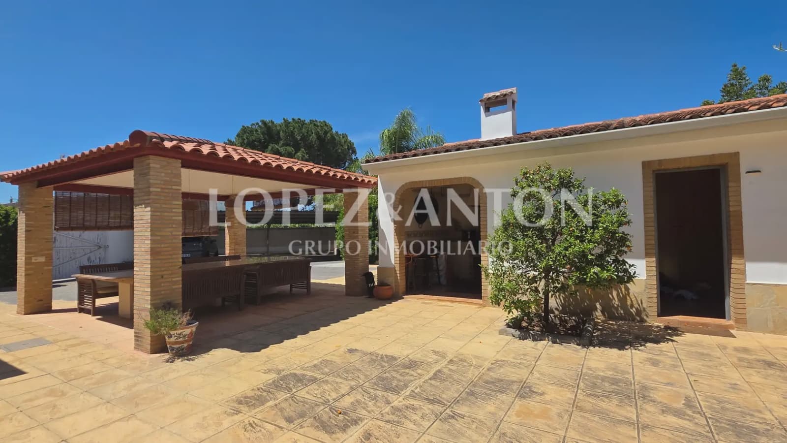 4 sovrum Villa till salu i L'Eliana med pool garage - 900 000 € (Ref: 9891062)