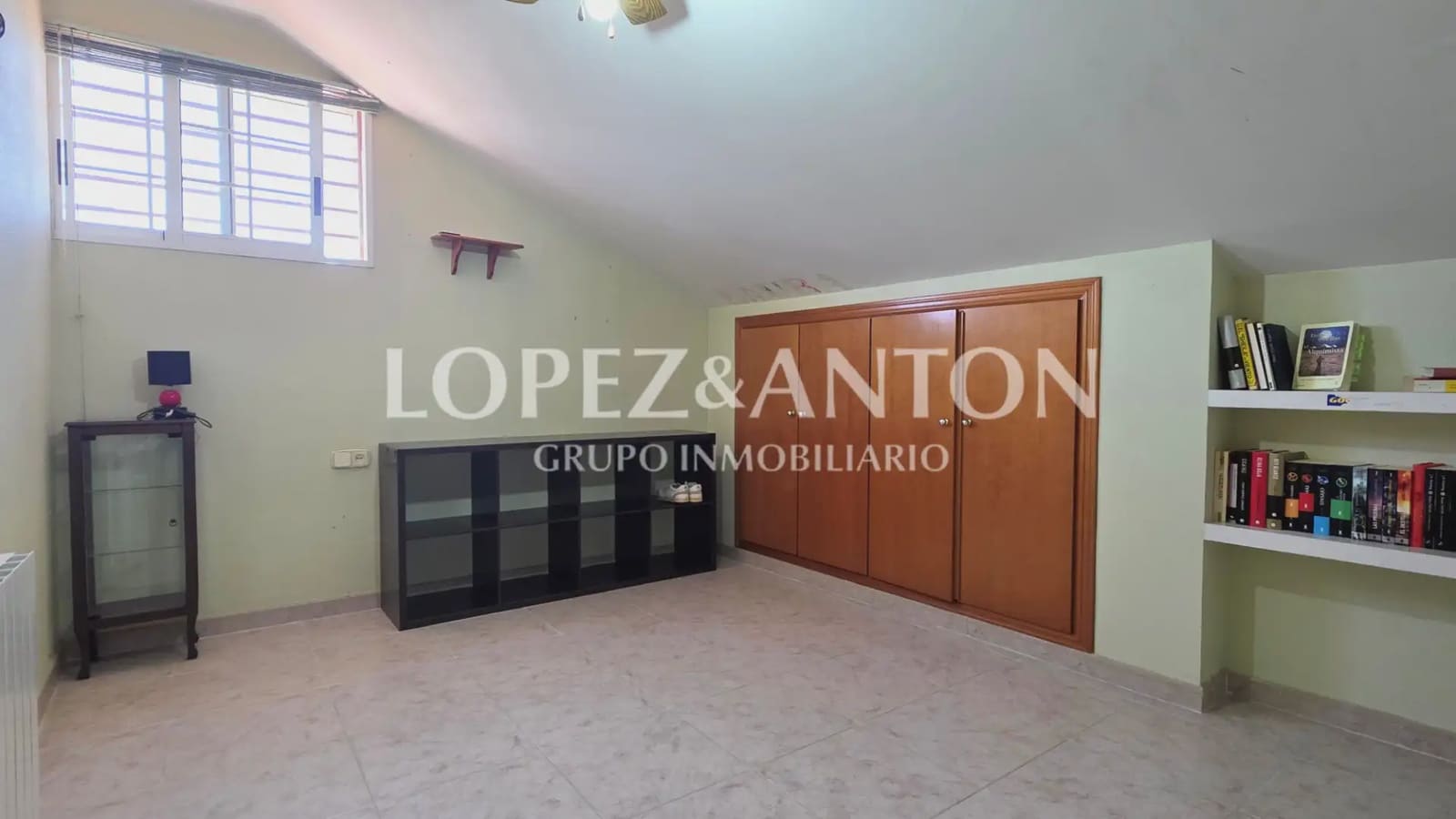 4 sovrum Villa till salu i L'Eliana med pool garage - 900 000 € (Ref: 9891062)