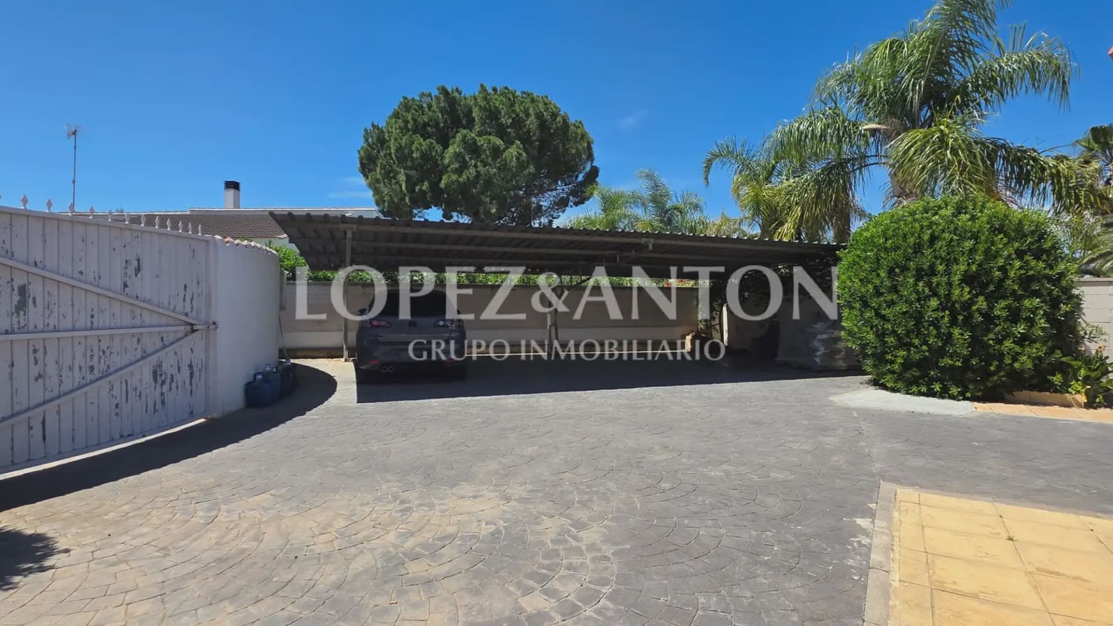 4 sovrum Villa till salu i L'Eliana med pool garage - 900 000 € (Ref: 9891062)