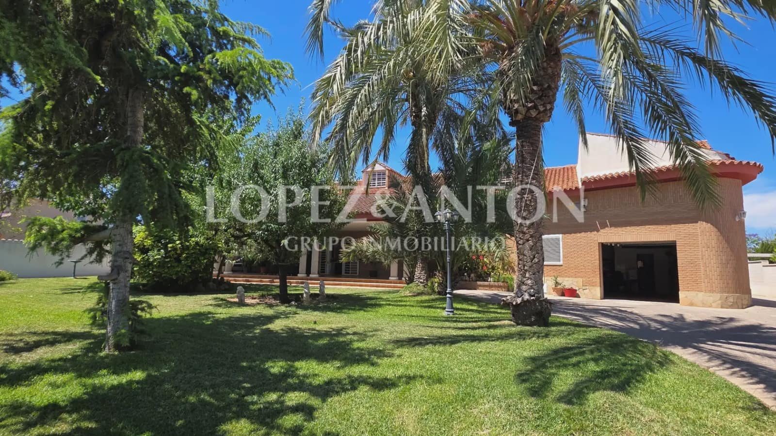 4 sovrum Villa till salu i L'Eliana med pool garage - 900 000 € (Ref: 9891062)