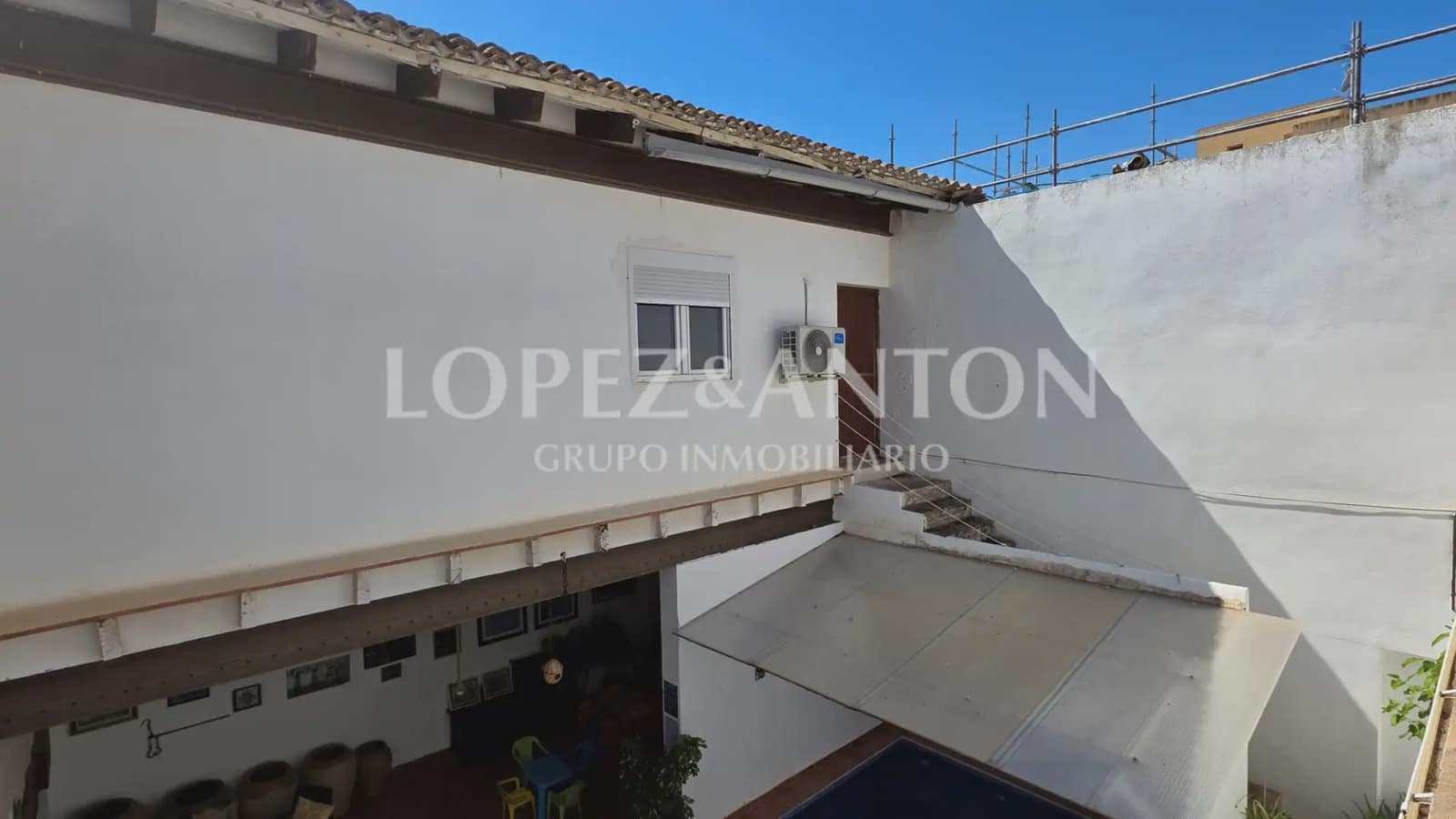 3 sypialnia Dom na sprzedaż w La Pobla de Vallbona z basenem - 395 000 € (Ref: 9902253)