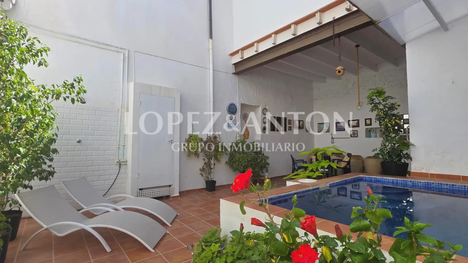 3 sypialnia Dom na sprzedaż w La Pobla de Vallbona z basenem - 395 000 € (Ref: 9902253)