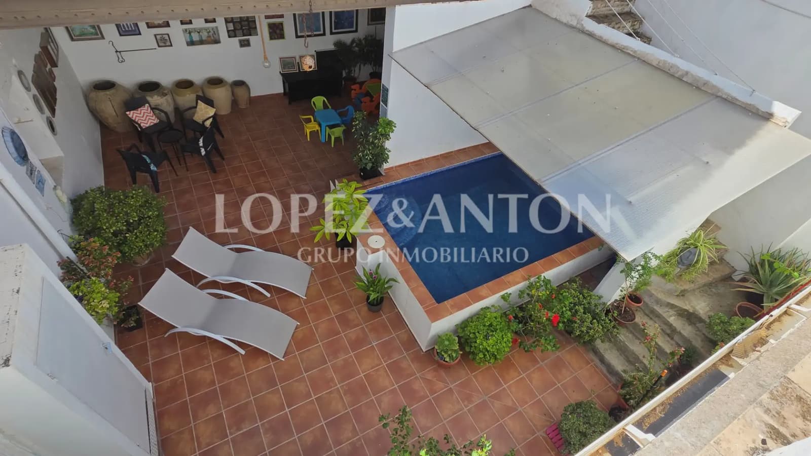 3 sypialnia Dom na sprzedaż w La Pobla de Vallbona z basenem - 395 000 € (Ref: 9902253)