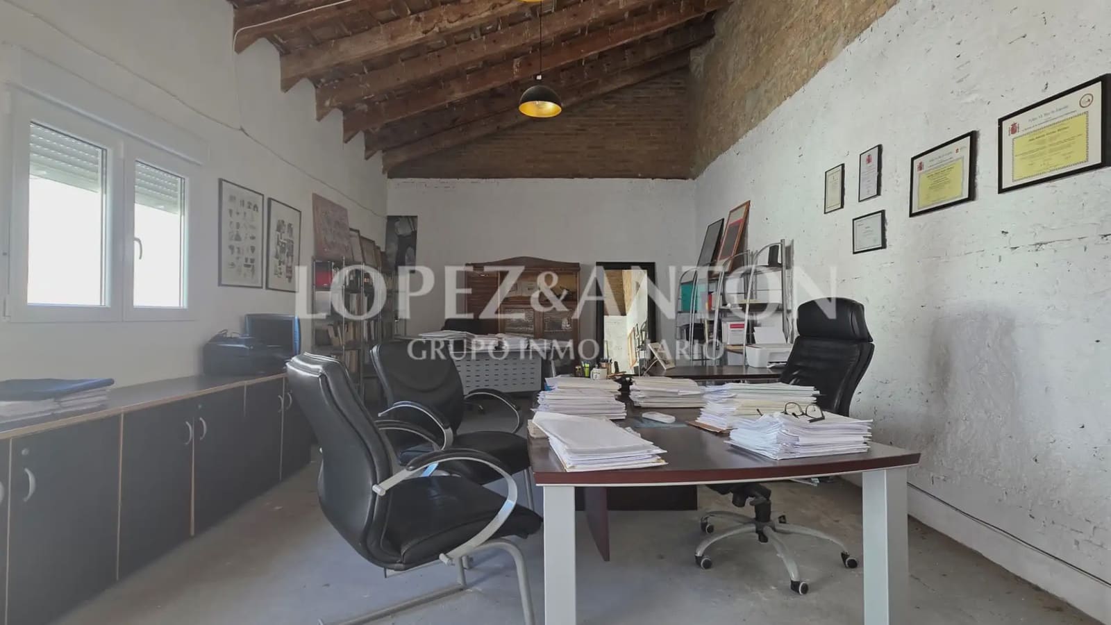 3 sypialnia Dom na sprzedaż w La Pobla de Vallbona z basenem - 395 000 € (Ref: 9902253)