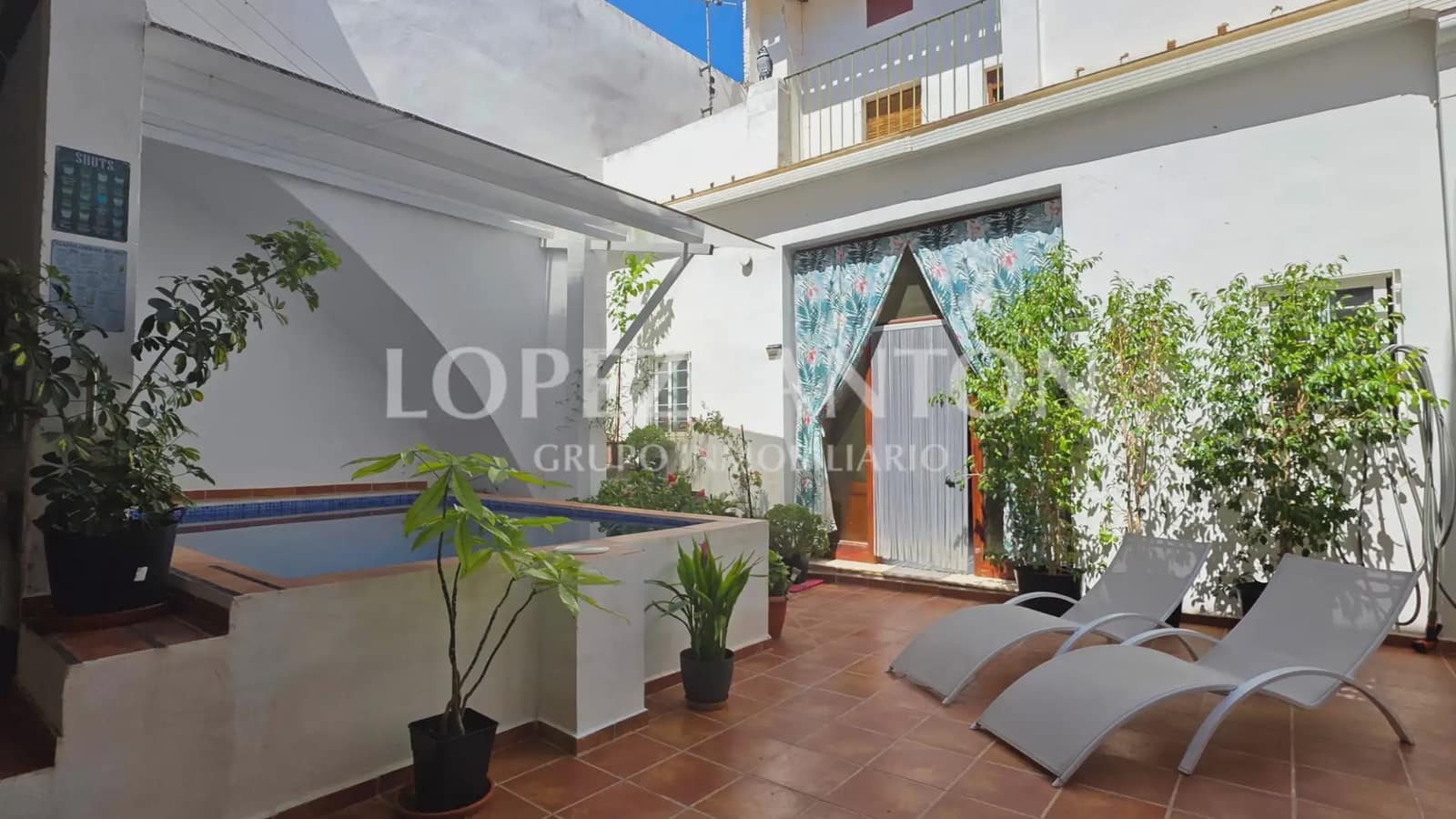 3 sypialnia Dom na sprzedaż w La Pobla de Vallbona z basenem - 395 000 € (Ref: 9902253)