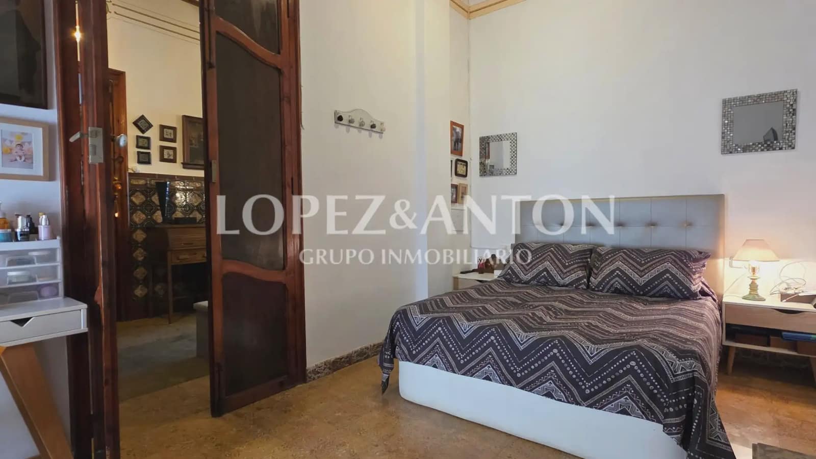 3 sypialnia Dom na sprzedaż w La Pobla de Vallbona z basenem - 395 000 € (Ref: 9902253)