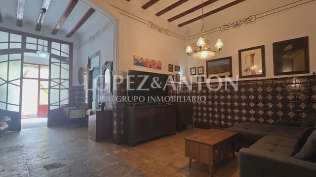 3 sypialnia Dom na sprzedaż w La Pobla de Vallbona z basenem - 395 000 € (Ref: 9902253)