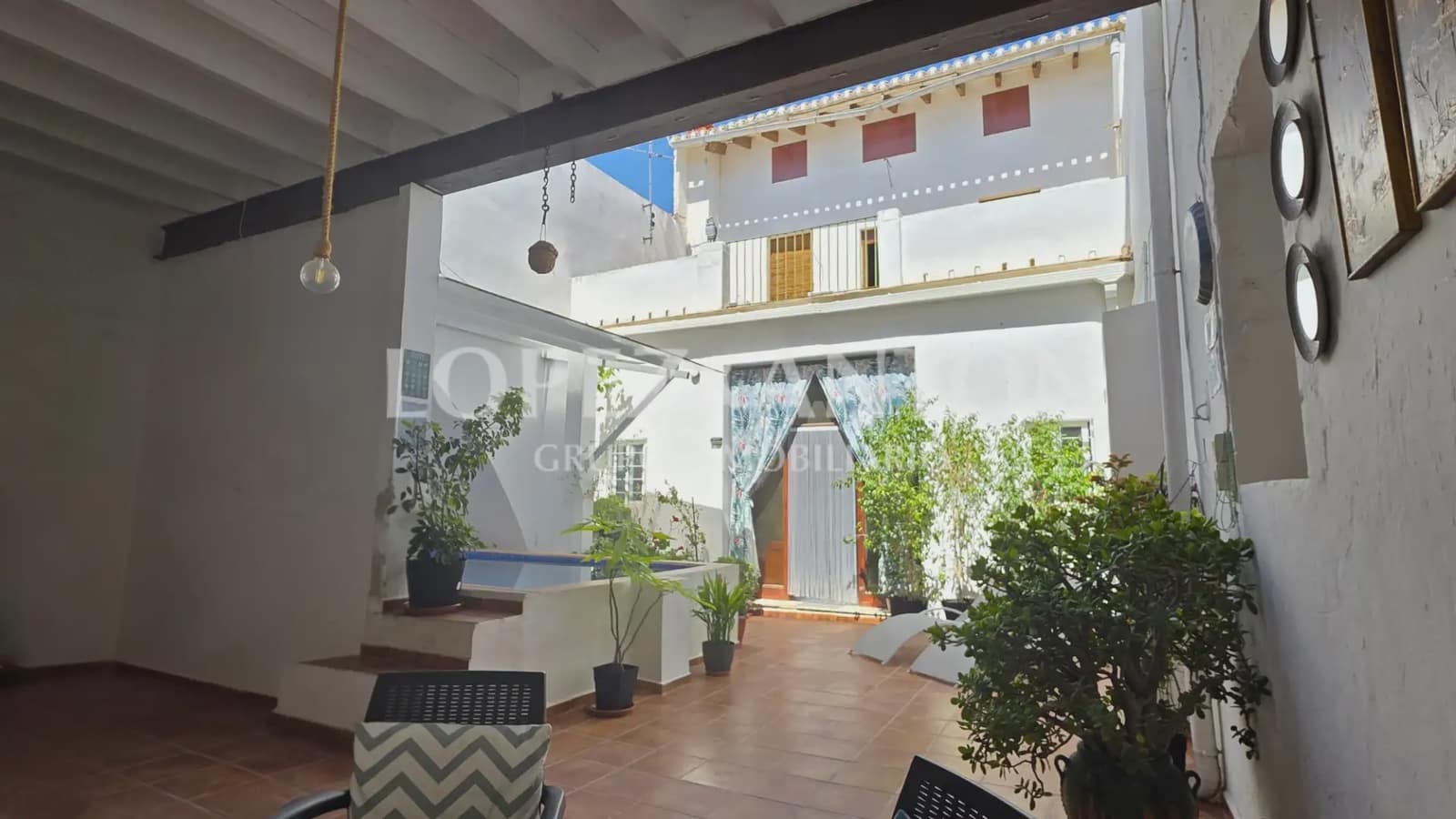 3 sypialnia Dom na sprzedaż w La Pobla de Vallbona z basenem - 395 000 € (Ref: 9902253)