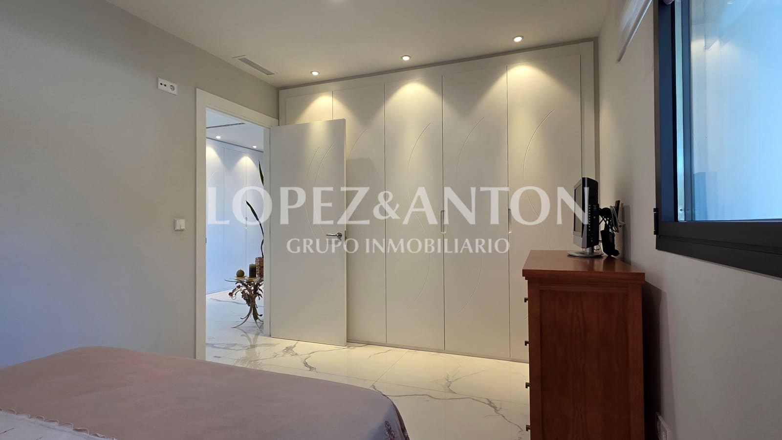 5 quarto Moradia para venda em L'Eliana com piscina garagem - 1 795 000 € (Ref: 9915143)