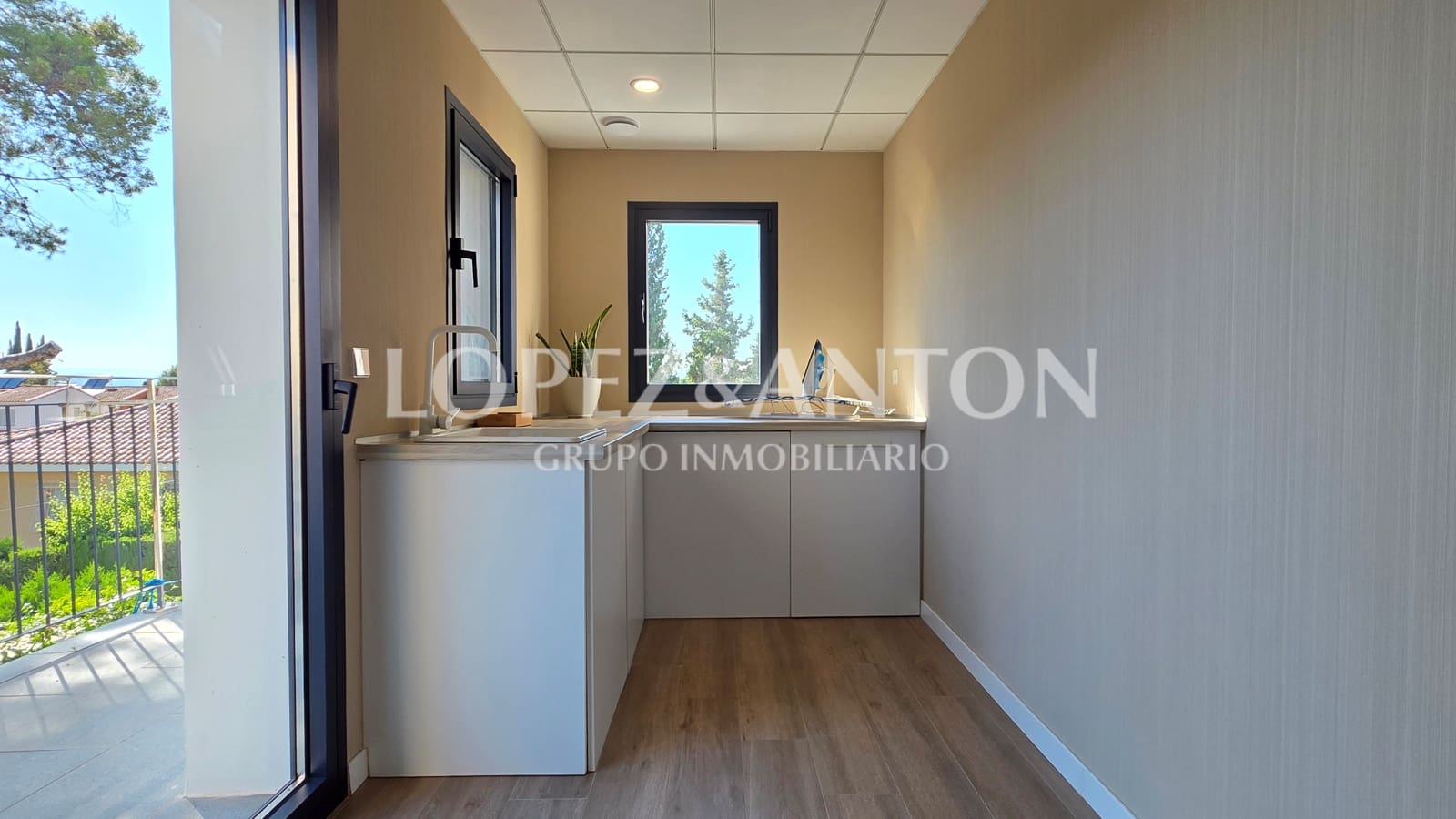 5 quarto Moradia para venda em L'Eliana com piscina garagem - 1 795 000 € (Ref: 9915143)