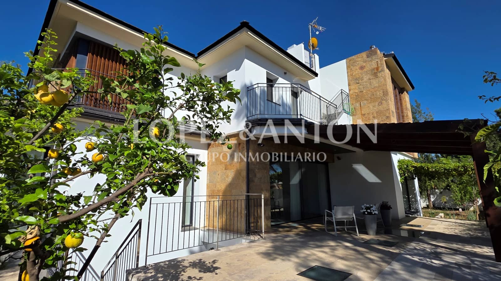5 quarto Moradia para venda em L'Eliana com piscina garagem - 1 795 000 € (Ref: 9915143)