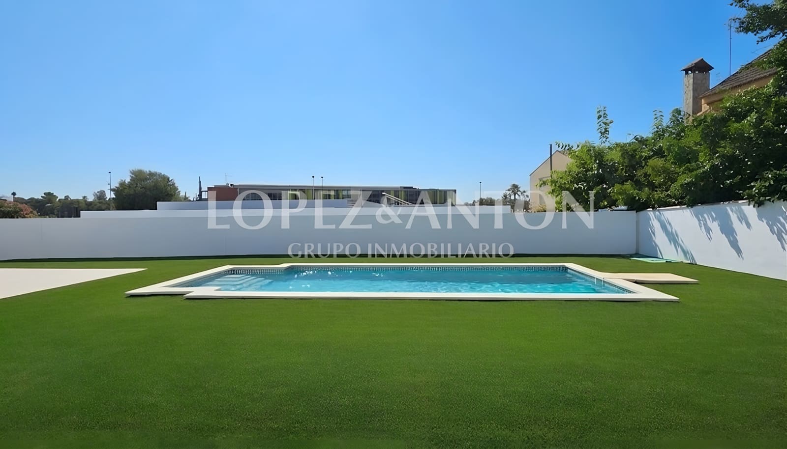 4 Zimmer Villa zu verkaufen in L'Eliana mit Pool Garage - 950.000 € (Ref: 9973795)