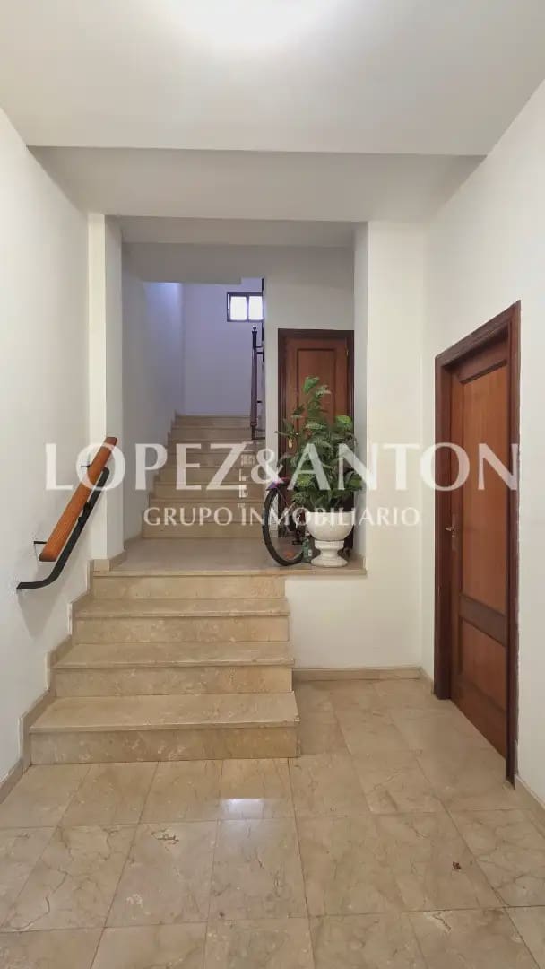 Flat te koop in L'Eliana - € 160.000 (Ref: 9981238)