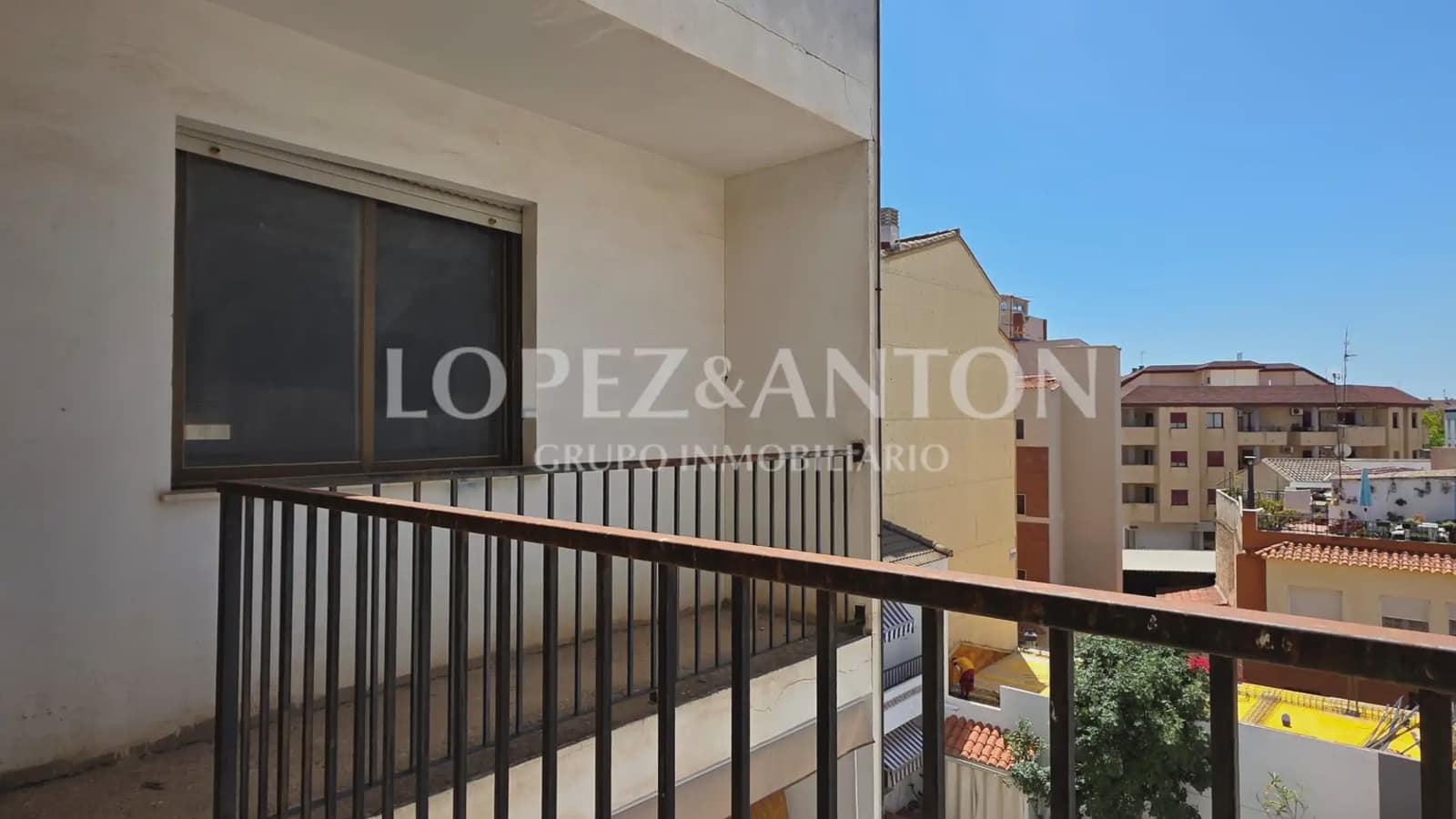 Flat te koop in L'Eliana - € 160.000 (Ref: 9981238)